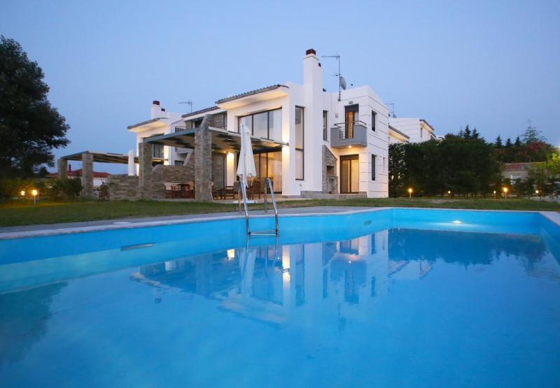 Sanny Sani Luxury Villas Ханіоті Екстер'єр фото